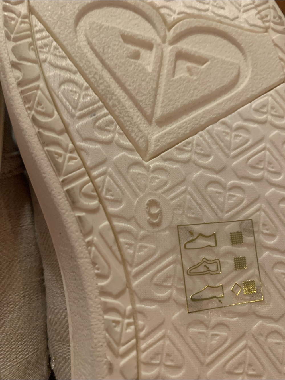 Roxy Neutral Canvas Slip-On Sneakers in Light Beige - Picture 7 of 8